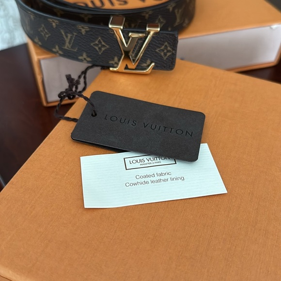 LV women belt. - Picture 3 of 3